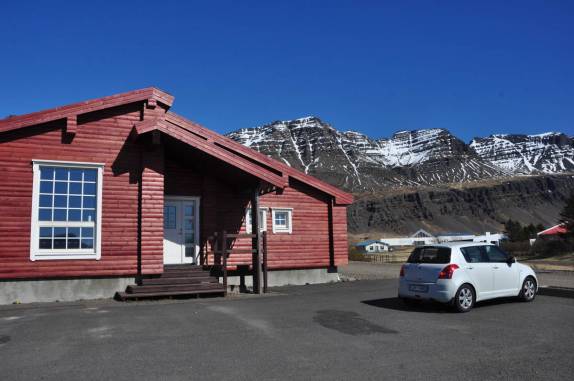 Nosso hotel em Breidalsvík, no leste da Islândia